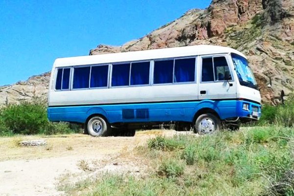 Алтын-Эмель: экскурсии на автобусе 4WD
