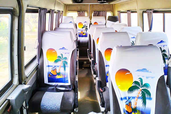 Автобус туристический в Алтын-Эмель