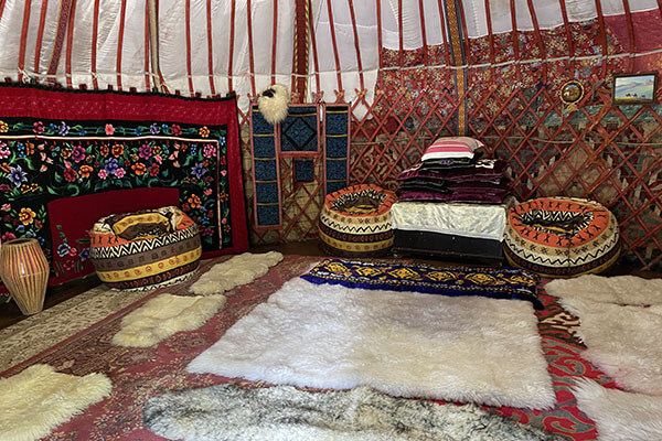 Altyn-Emel Yurt