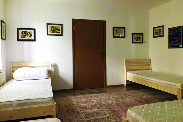 Altyn-Emel: Guesthouse