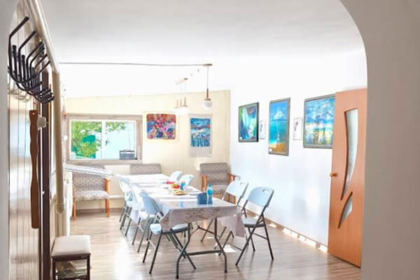 Altyn-Emel: Guesthouse